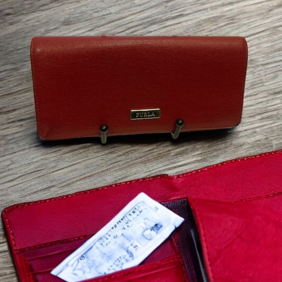 Furla Leather Wallet - Picture 3 of 12